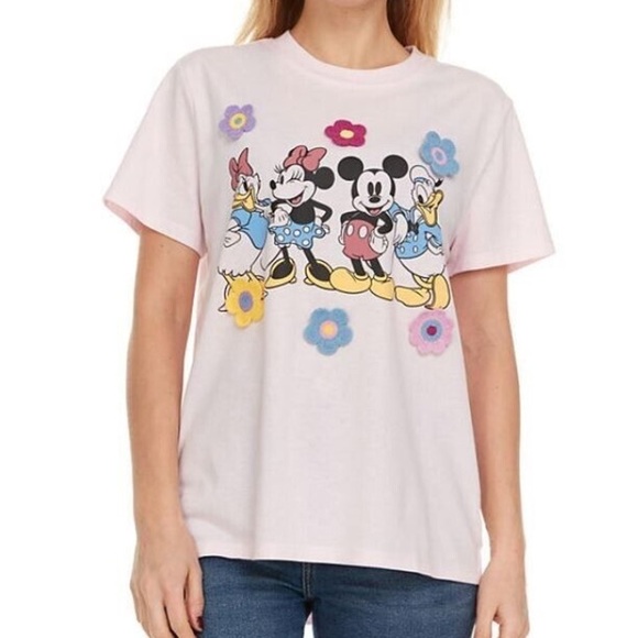 Disney Women's Crochet Mickey & Friends T Shirt size large
Euc - Picture 2 of 12